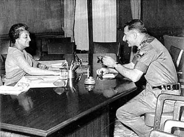 Indira Gandhi defeated Pakistan in 1971 war