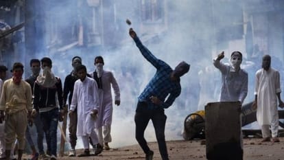  How was Kashmir's accession to India?