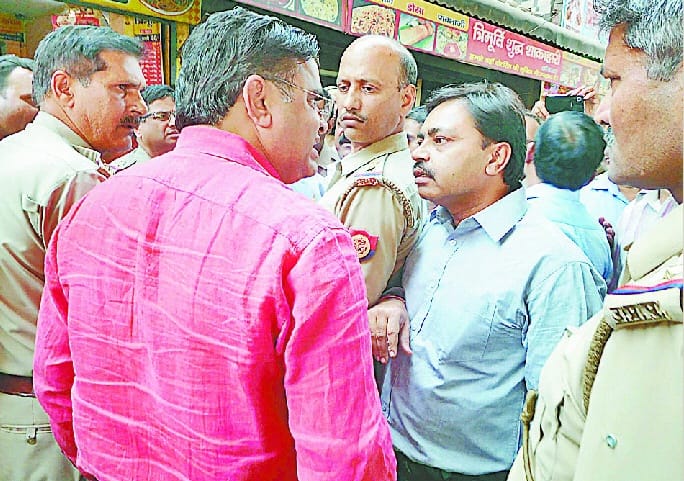 sampling of food product in meerut 