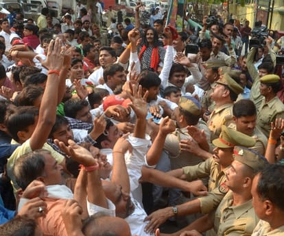  Mulayam Singh yadav press conference lucknow.