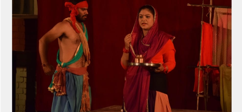 The play tells the needs and desires of women openly, Must Read