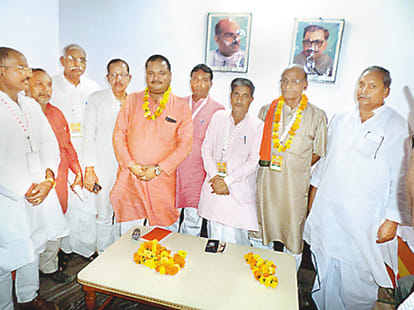 leave bsp and sp joined bjp