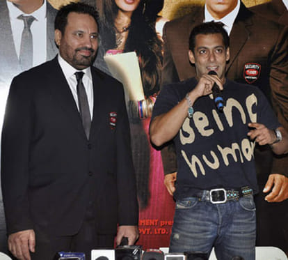 Salman Khan's bodyguard booked for assualt