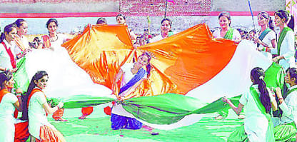 Patriotic spirit of the competition show