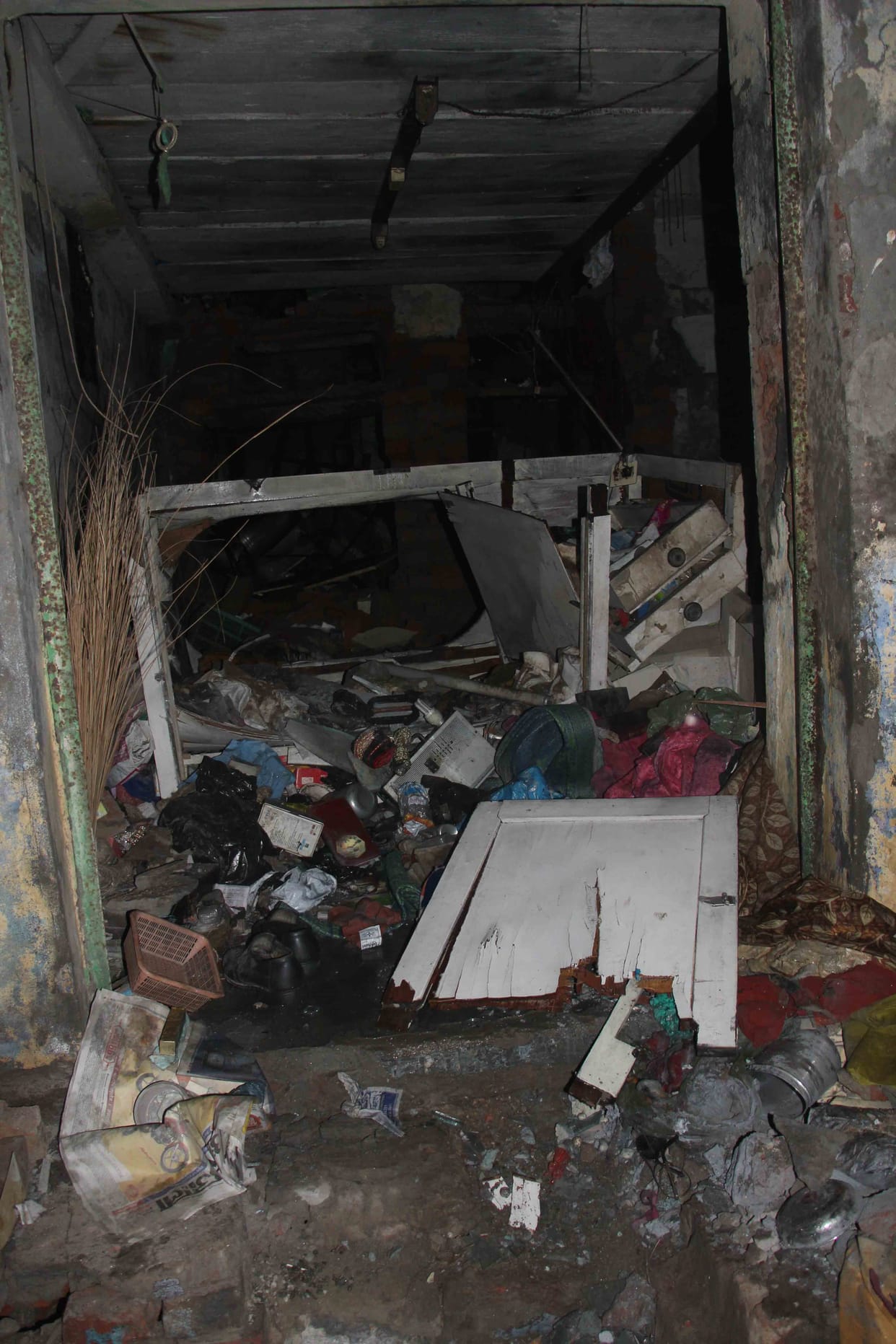 Pitrkunda file a lawsuit against five blasts