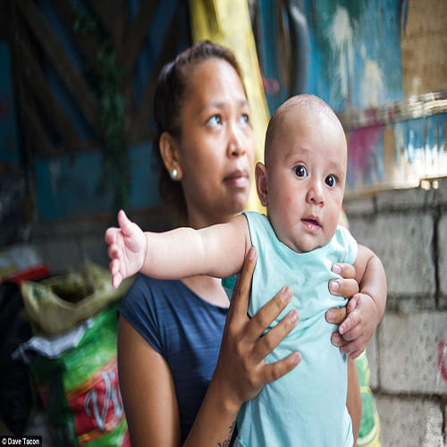 Inside the red-light Filipino slum