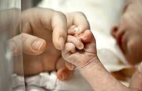 mother dies after delivery in ambulance 