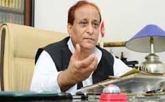 Distribution of e-rickshaws been cabinet minister Azam Khan today 