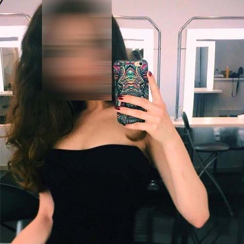  girl jumped from 17th flor of building in Moscow after a quarral with her boyfriend
