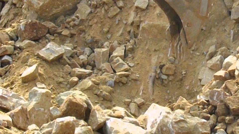  jharkhand koderma mines land sliding two killed