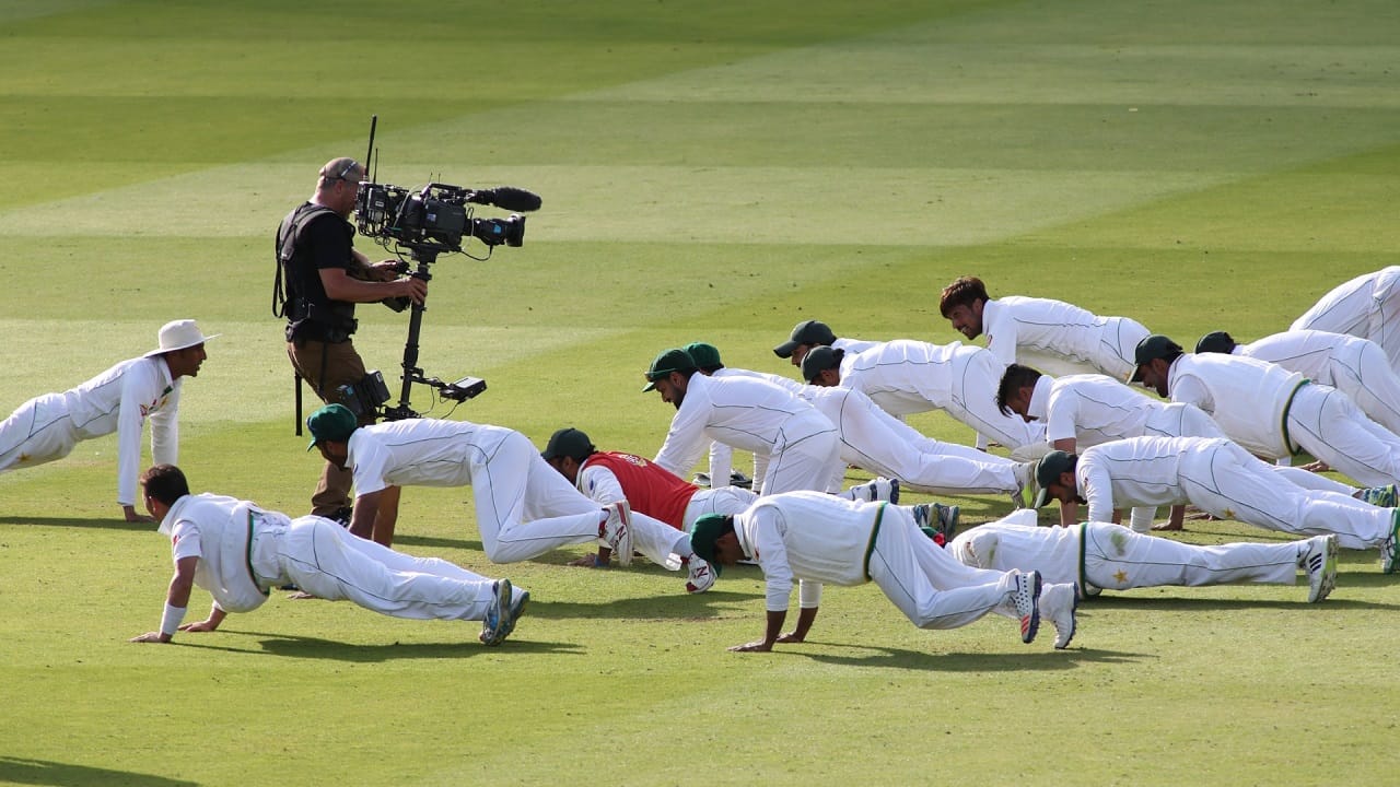 Pakistan Lawmaker Slams Cricketers For Doing Push-Ups After Match