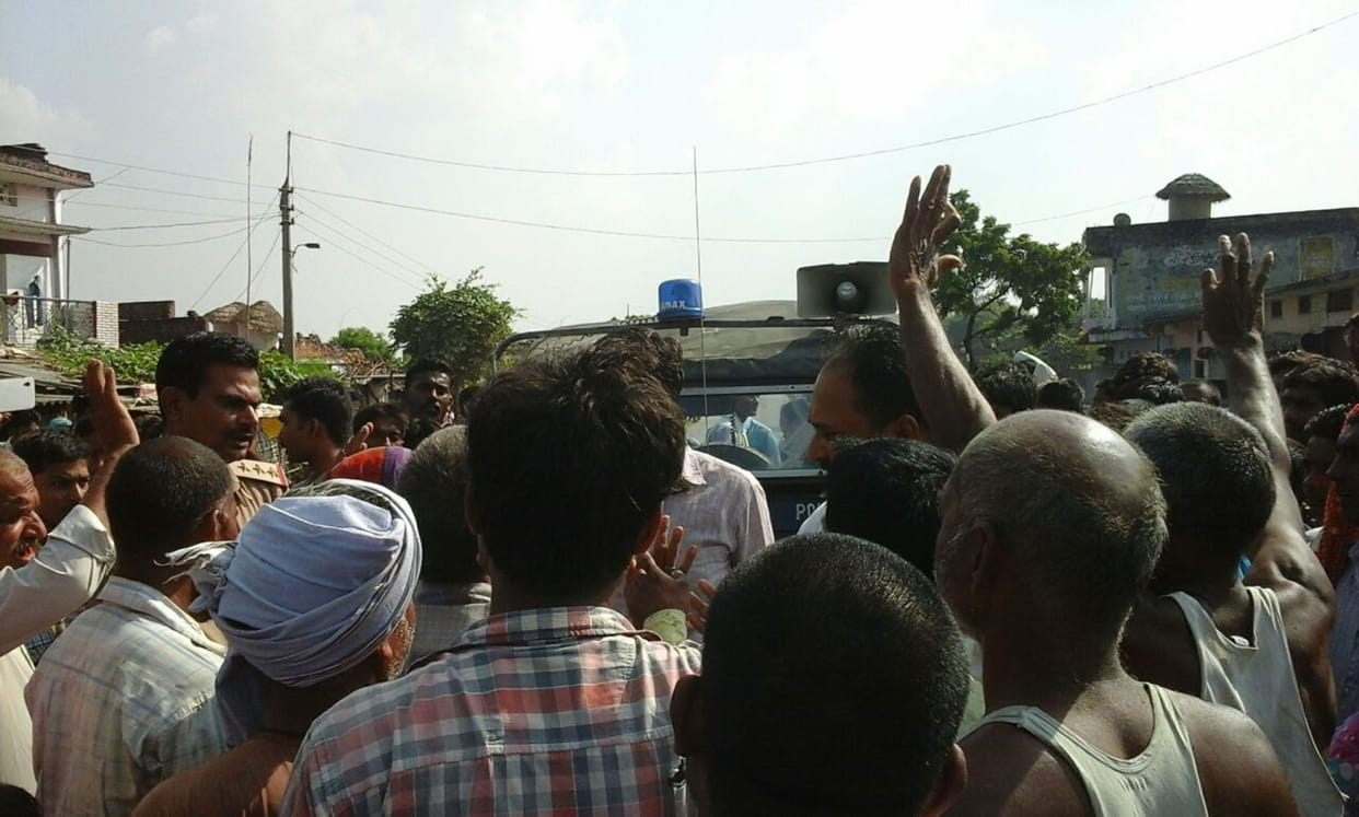 Witted young man raging at beating people