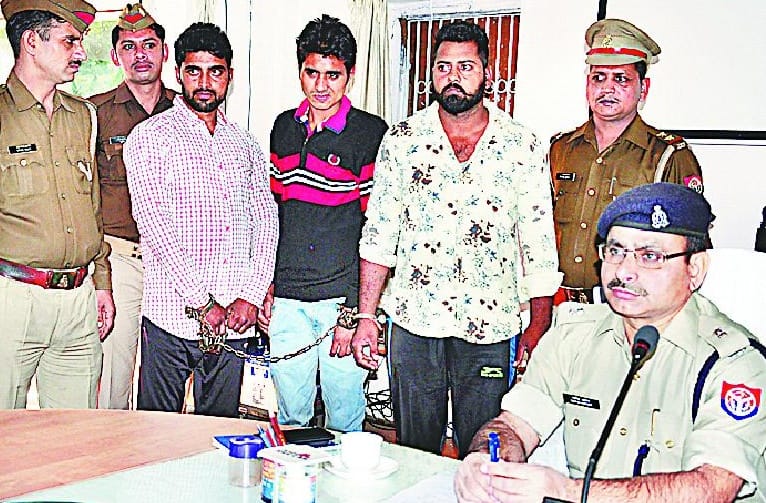 Three crooks arrested