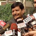 अजित सिंह से मुलाकात के बाद यूपी सपा अध्यक्ष शिवपाल यादव 