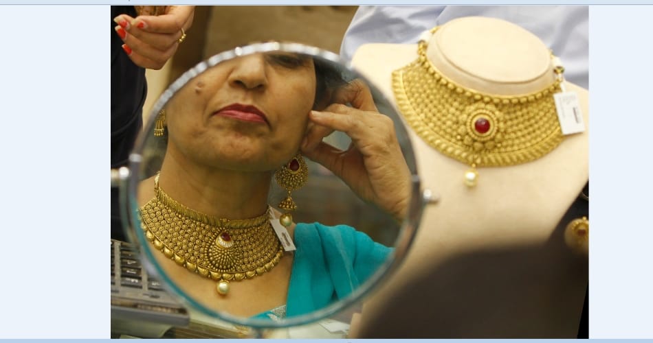 Dhanteras is today, Shopping of jewelry cars bikes 