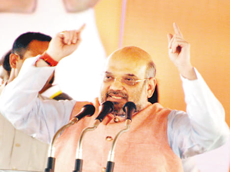 Uncle-nephew defeat Commission, the Shah Dikhawa