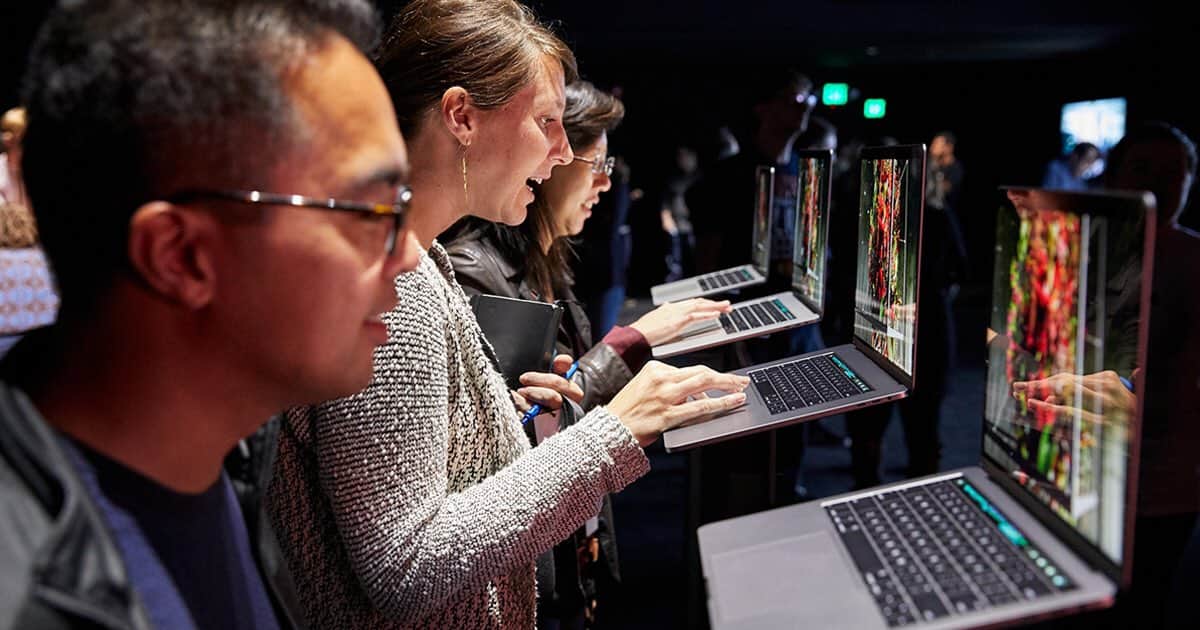 Apple MacBook Pro 2016 launched with ‘Touch Bar’ and other new features