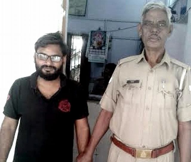 There was a three-year degree reading, director arrested