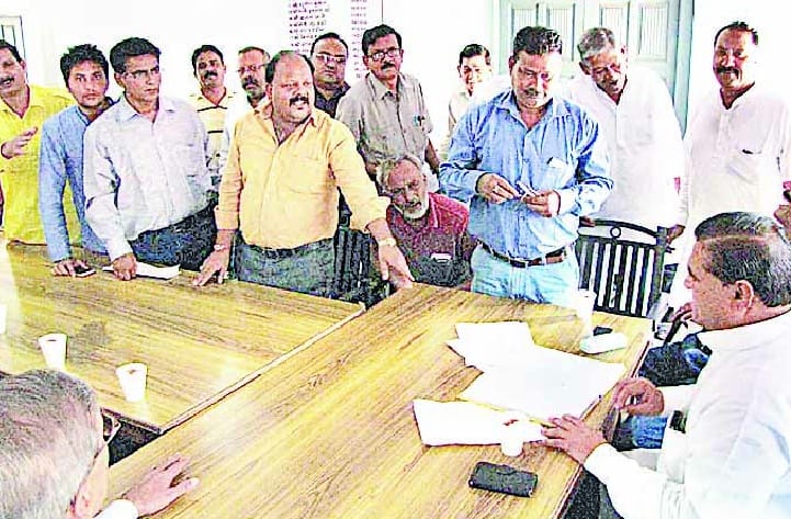 The meeting passed a resolution critical