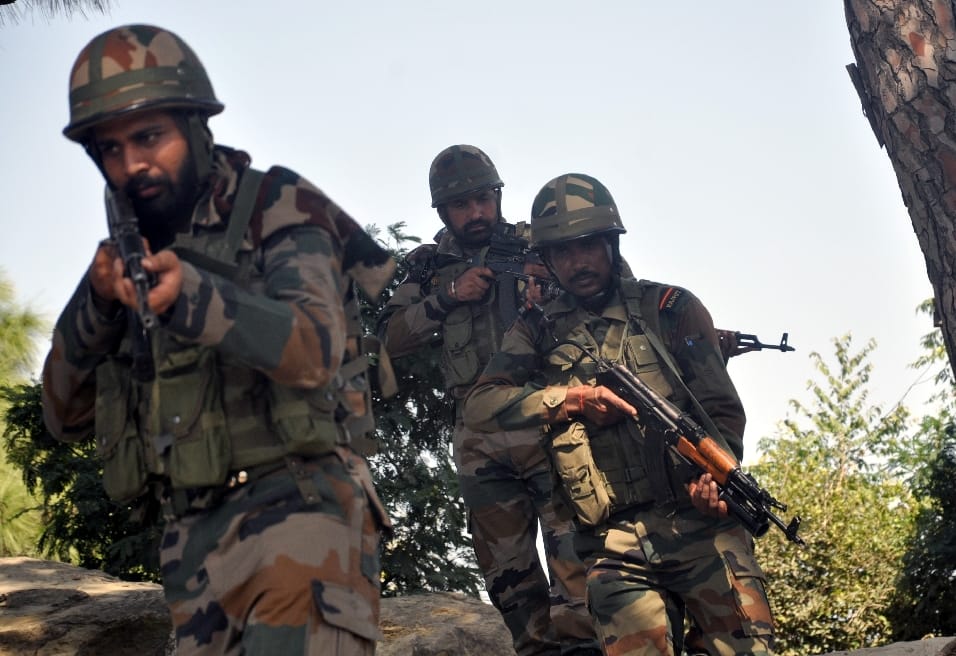 pakistan violates ceasefire at poonch in jammu kashmir 