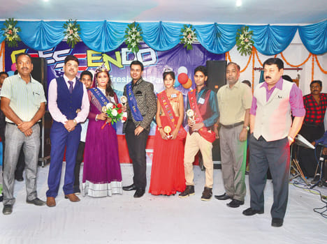 hardik got first position