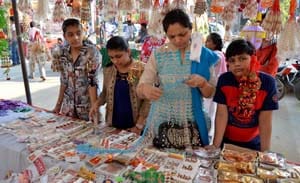 Dhanteras today, Lakshmi-Ganesh ascend homes