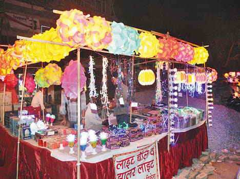 auspicious dhanteras today
