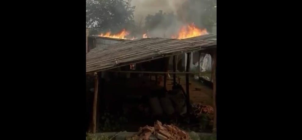fire in cracker factory of loni ghaziabad, one dead two injured