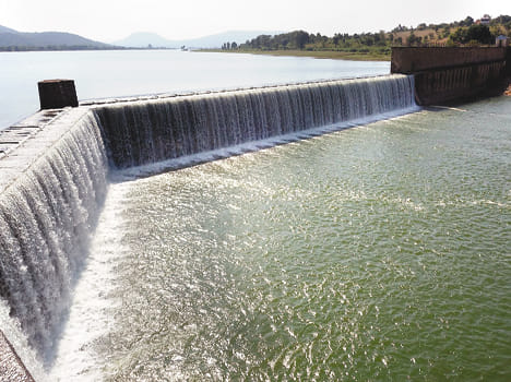 Dams water receded, the canal will run until 14