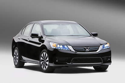 Honda accord hybrid powerfull entry in Indian automobile sector