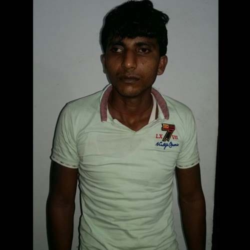 police seezed illiegal liquor in UP's Pratapgarh
