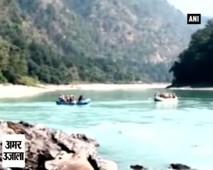 ITBP rafters rescue 3 tourists in Rishikesh 