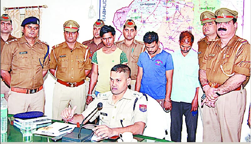 Car thief caught three members of the gang