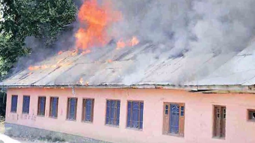 torching of schools in valley are on the instruction of lashkar e taiba