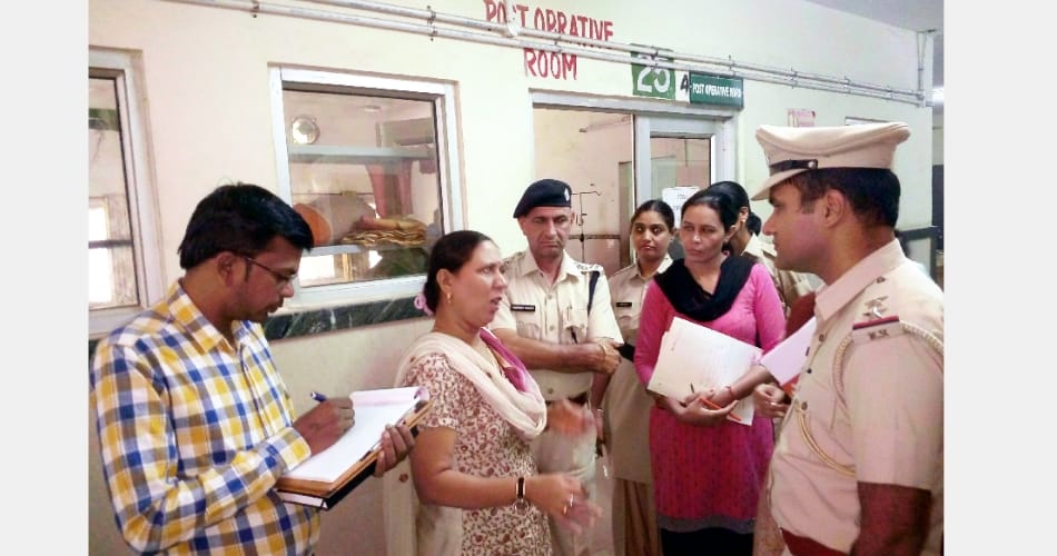 Kidnaped old lady and robbery of 13 lakh in pihowa haryana