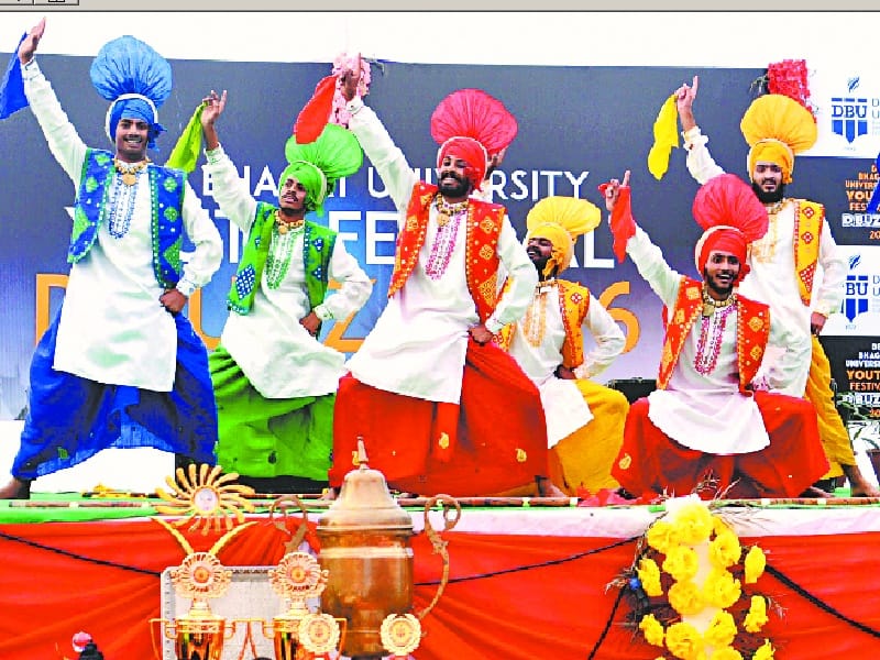  Deshbgt University Youth Festival, Deshbgt University won the overall trophy, Mandi Gobindgarh