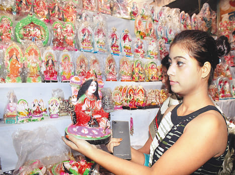 on auspicious dipawali