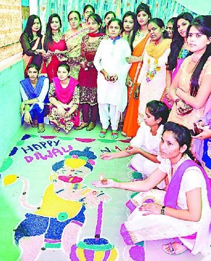 Diwali Dhoom in In educational institutions 