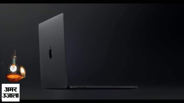 मैक बुक लॉन्च