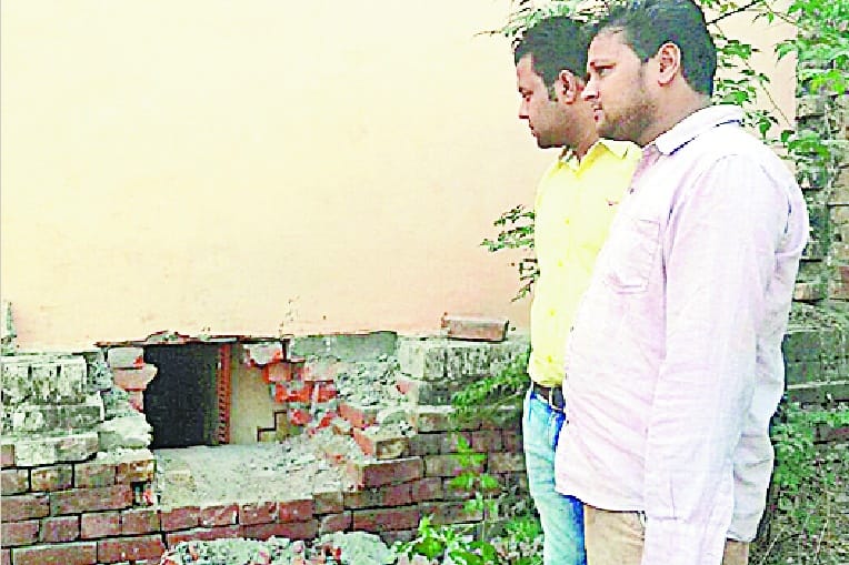 Lalukedi bank breached
