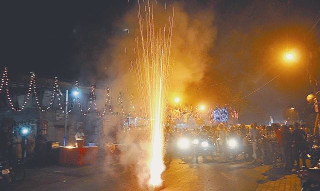 diwali agra