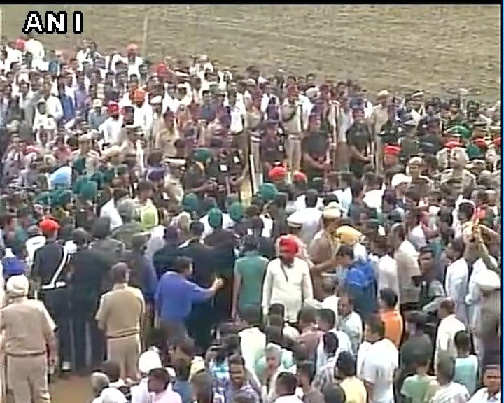 Thousands of people attended the funeral of martyr Mandeep Singh