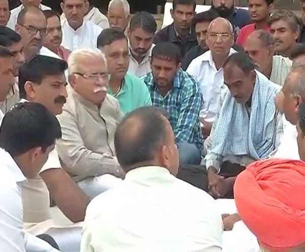 Thousands of people attended the funeral of martyr Mandeep Singh
