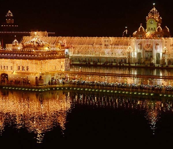 Diwali celebration at golden temple in amritsar punjab