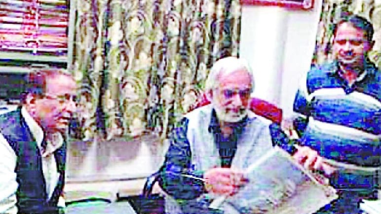 How long will continue to head in West nefarious designs