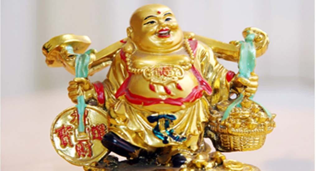 laughing buddha to bring prosperity in your home