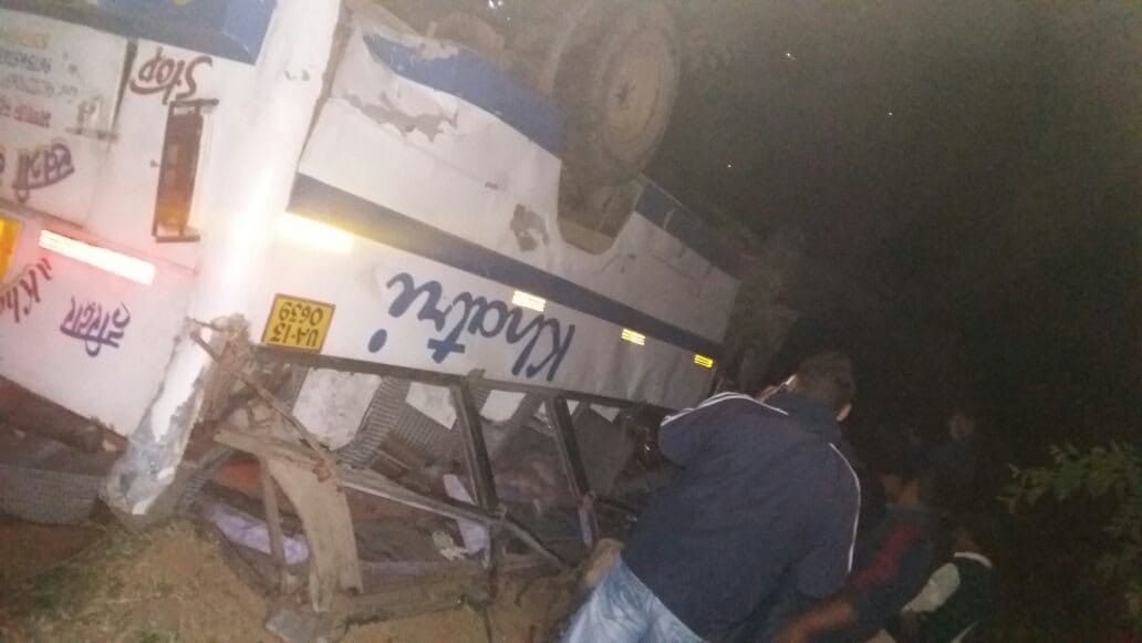 three men died in bus accident.