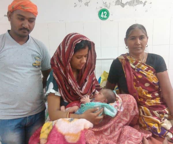 People throw new born girl child on roads.