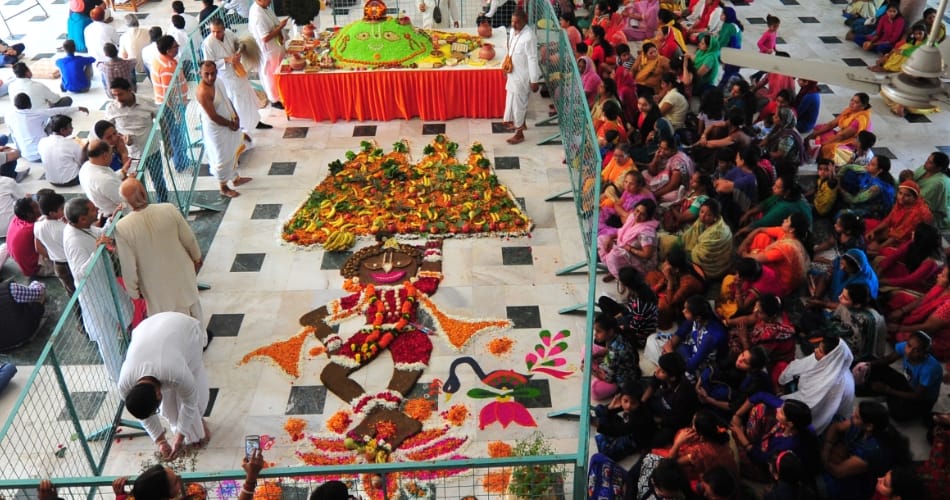 govardhan puja 2017 story of govardhan puja and its significance