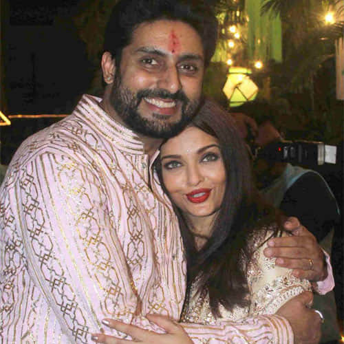 aishwarya doing liplock with abhishek bachchan